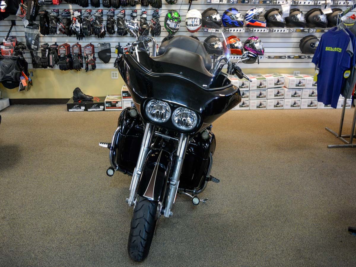 2012 Harley-Davidson Road Glide® Ultra in Clearwater, Florida - Photo 4