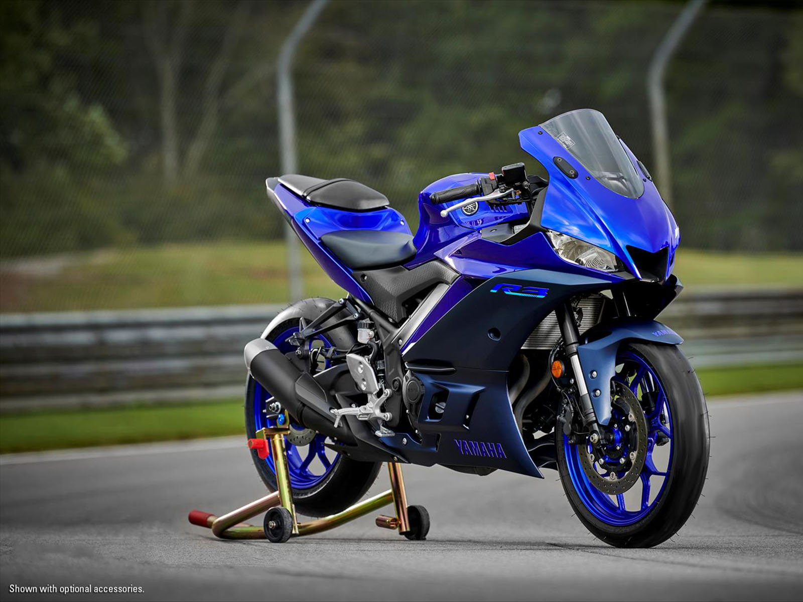 2022 Yamaha YZF-R3 ABS in Clearwater, Florida - Photo 7