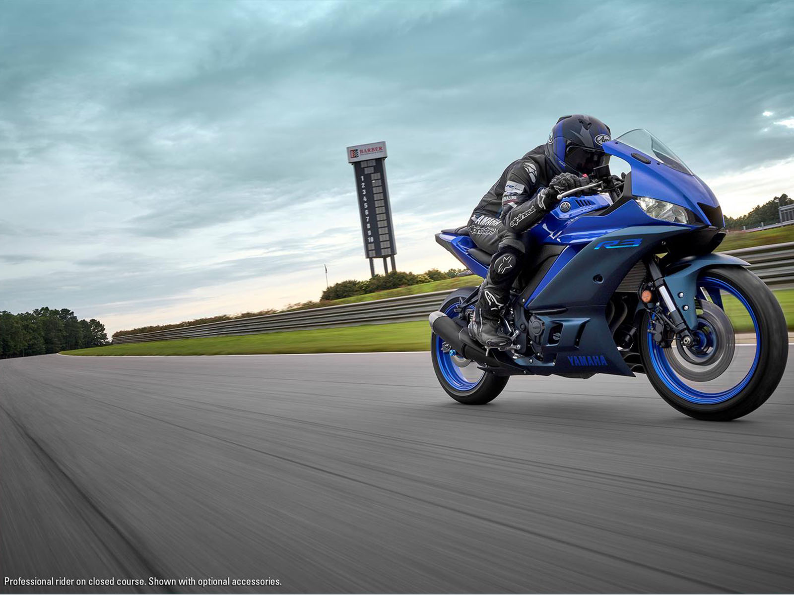 2022 Yamaha YZF-R3 ABS in Clearwater, Florida - Photo 13