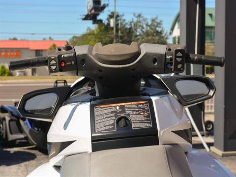 2015 Yamaha FX Cruiser SVHO® in Clearwater, Florida - Photo 8