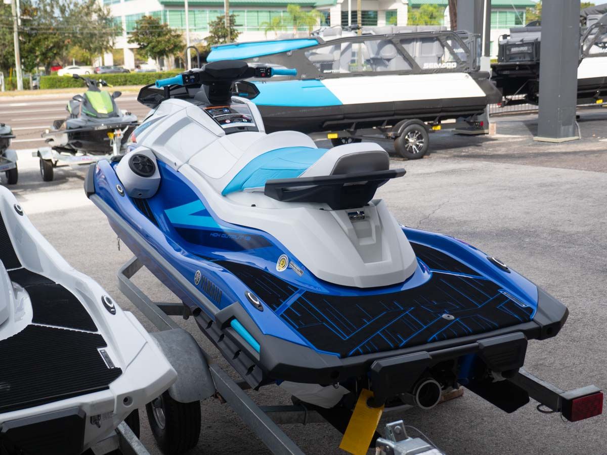 2023 Yamaha VX Limited HO in Clearwater, Florida - Photo 8