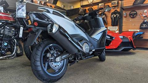 2022 Kymco AK 550i ABS in Clearwater, Florida - Photo 6