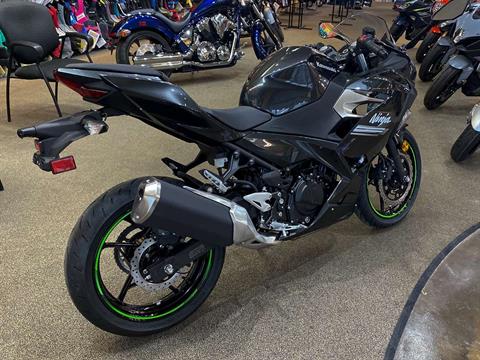 2022 Kawasaki Ninja 400 ABS in Clearwater, Florida - Photo 9