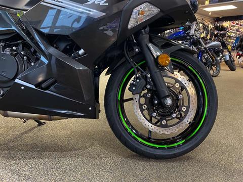 2022 Kawasaki Ninja 400 ABS in Clearwater, Florida - Photo 10