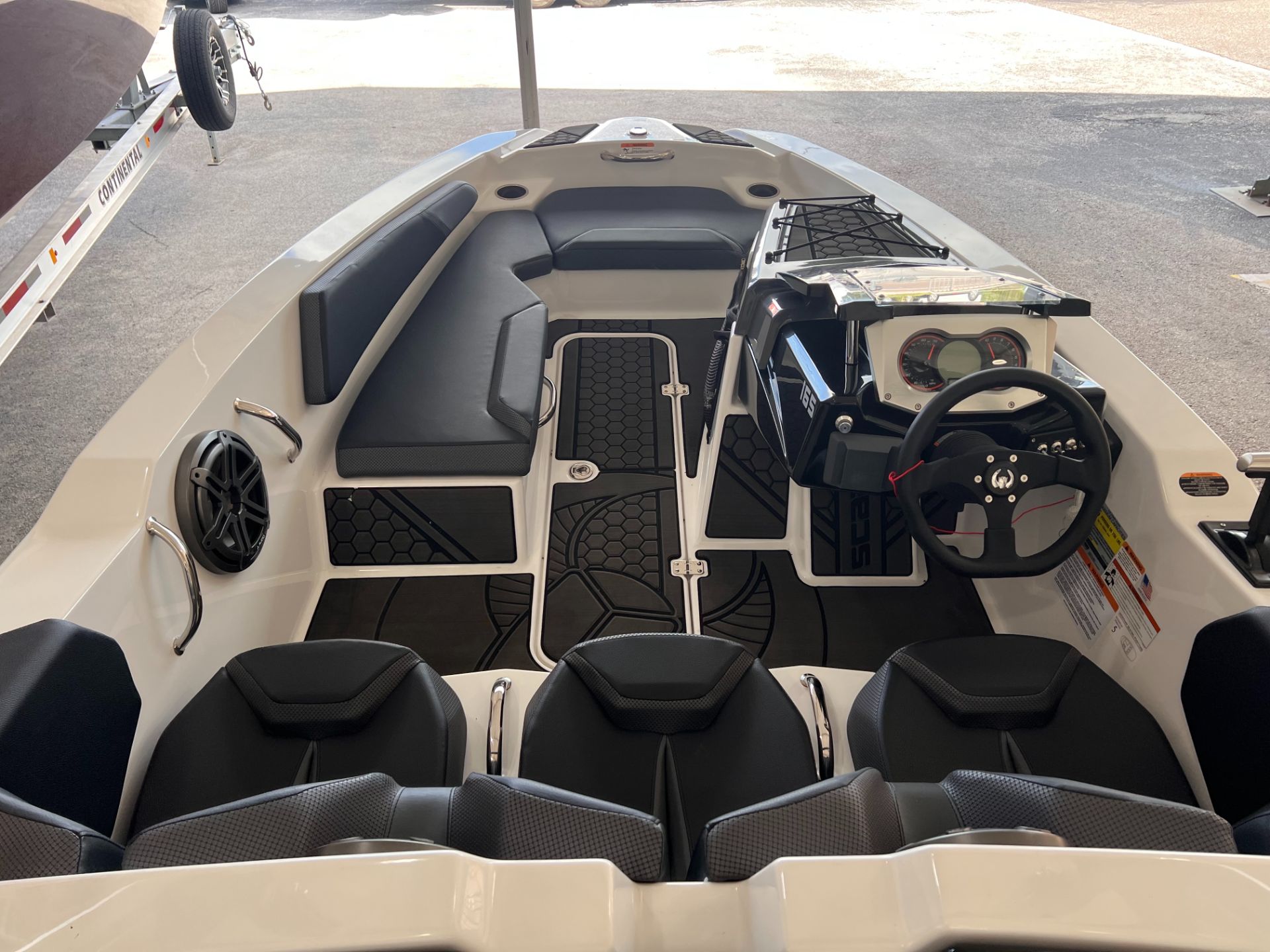 2019 Scarab 165 ID in Clearwater, Florida - Photo 6