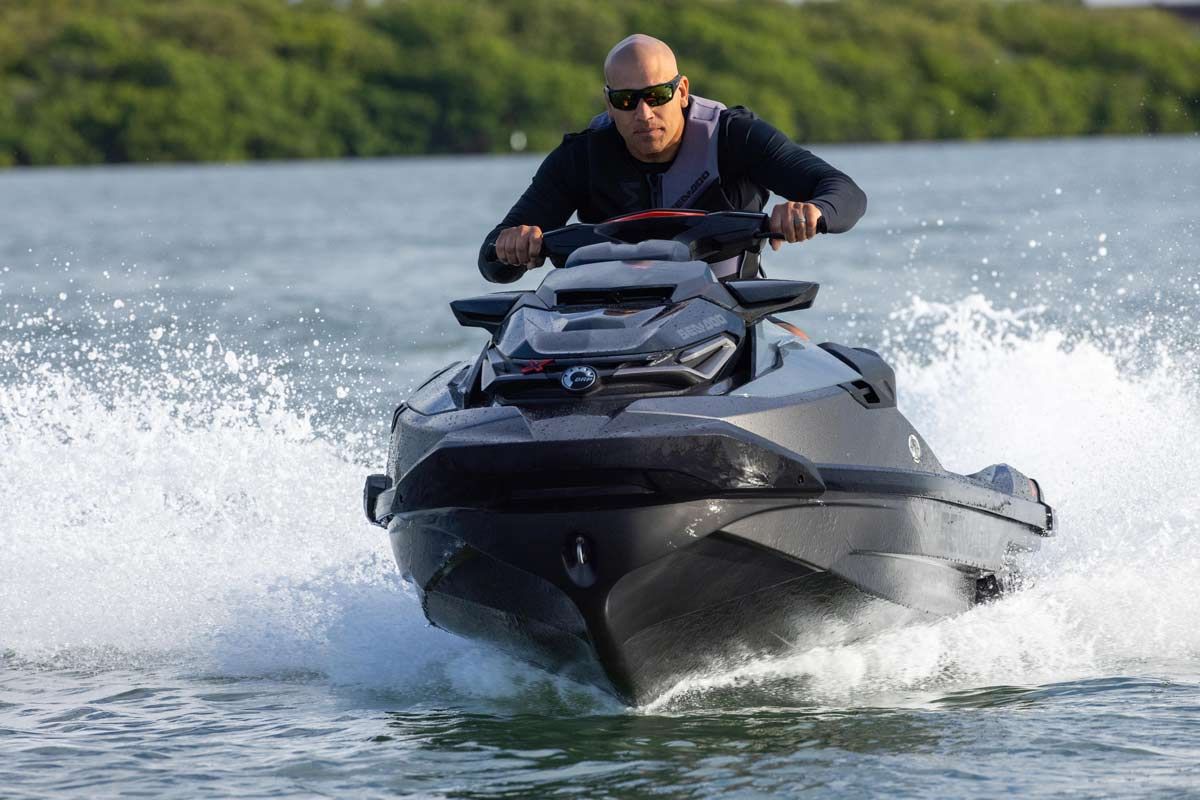 2023 Sea-Doo RXT-X 300 iBR in Clearwater, Florida - Photo 9