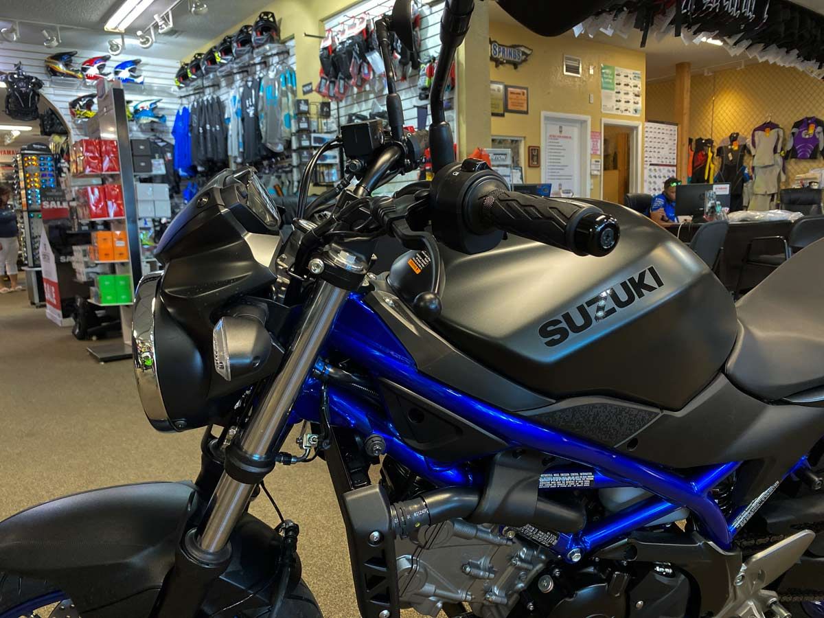 2022 Suzuki SV650 ABS in Clearwater, Florida - Photo 12