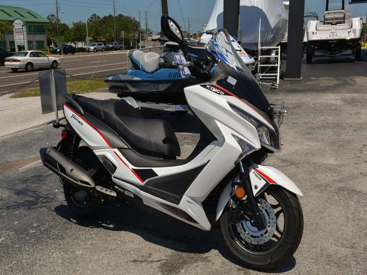 2021 Kymco X-Town 300i ABS in Clearwater, Florida - Photo 7