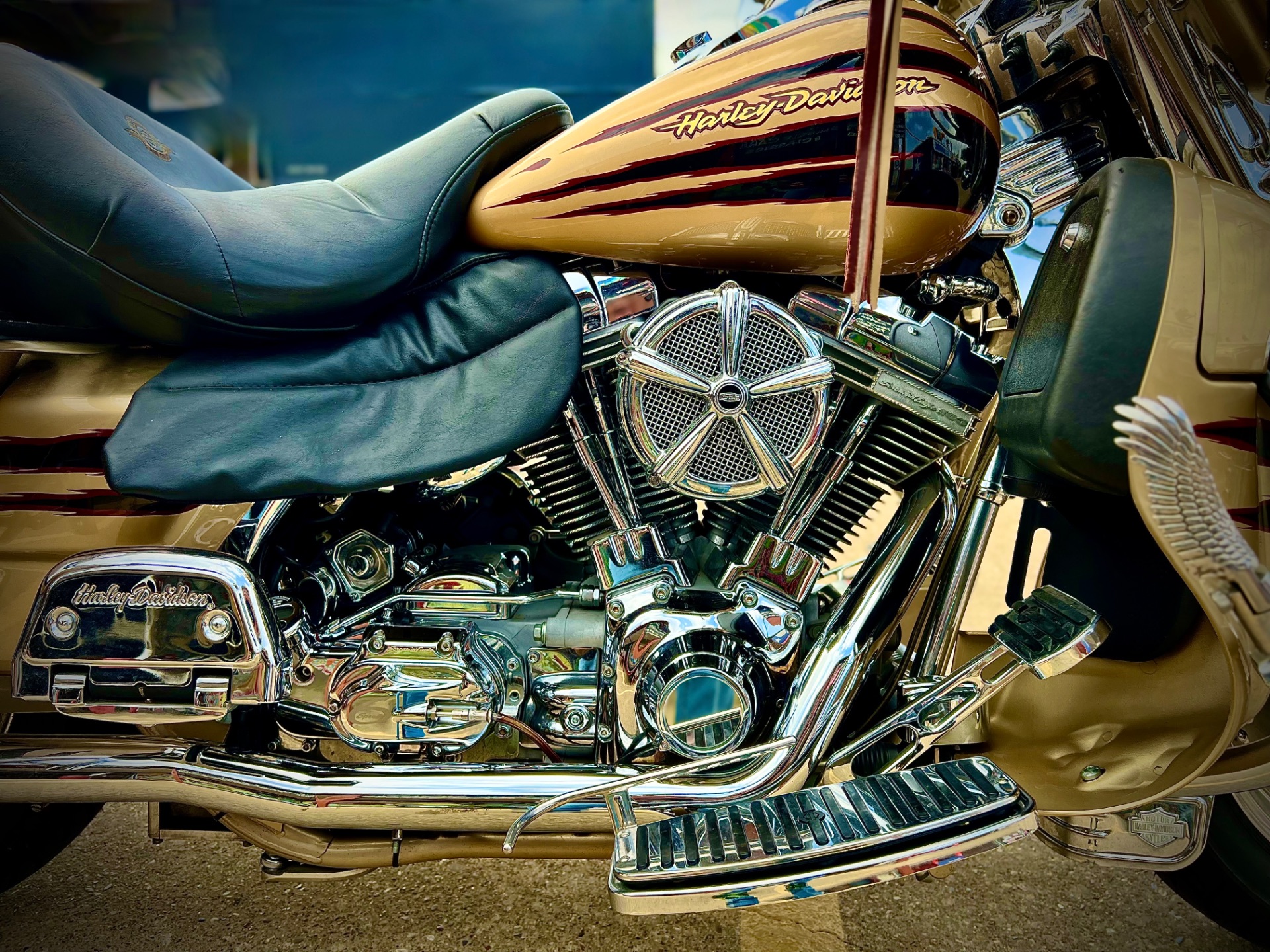 2003 Harley-Davidson Screamin' Eagle®  Road King® in Dallas, Texas - Photo 10