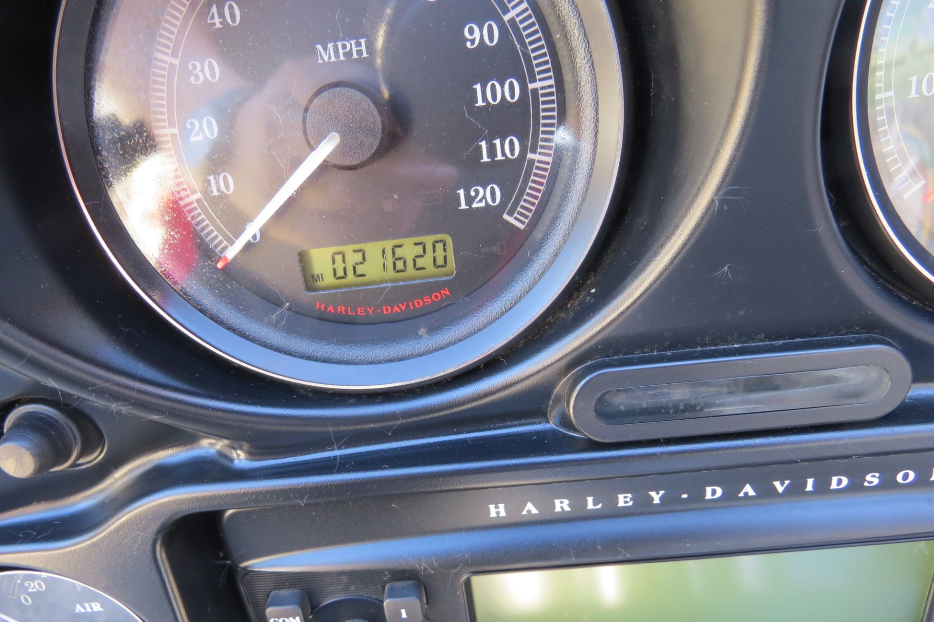 2013 Harley-Davidson Ultra Classic® Electra Glide® in Dallas, Texas - Photo 12