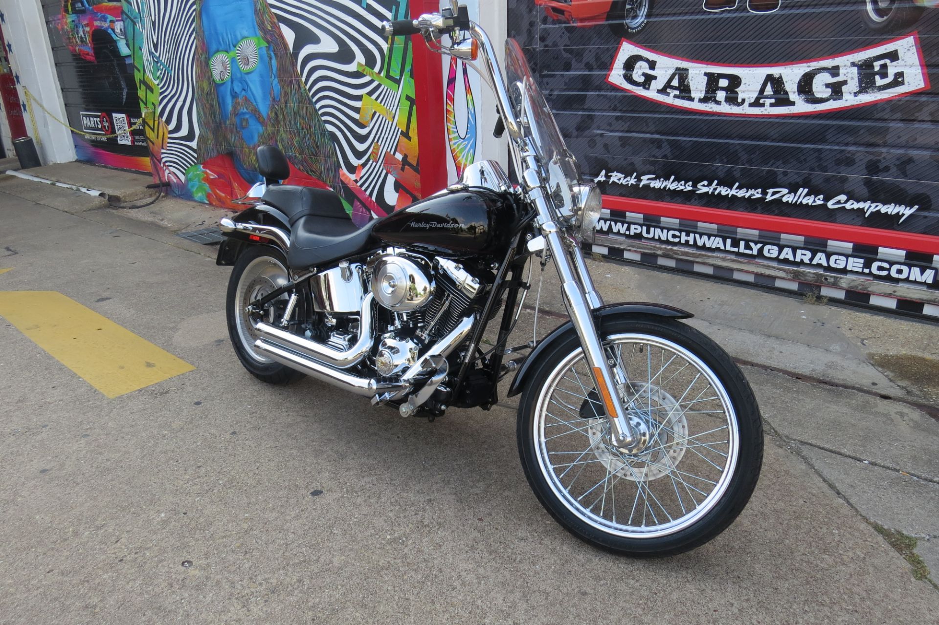 2000 Harley-Davidson FXSTD Softail® Deuce™ in Dallas, Texas - Photo 2