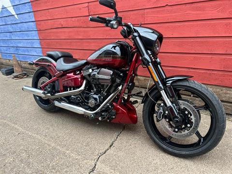 2017 Harley-Davidson CVO™ Pro Street Breakout® in Dallas, Texas - Photo 2