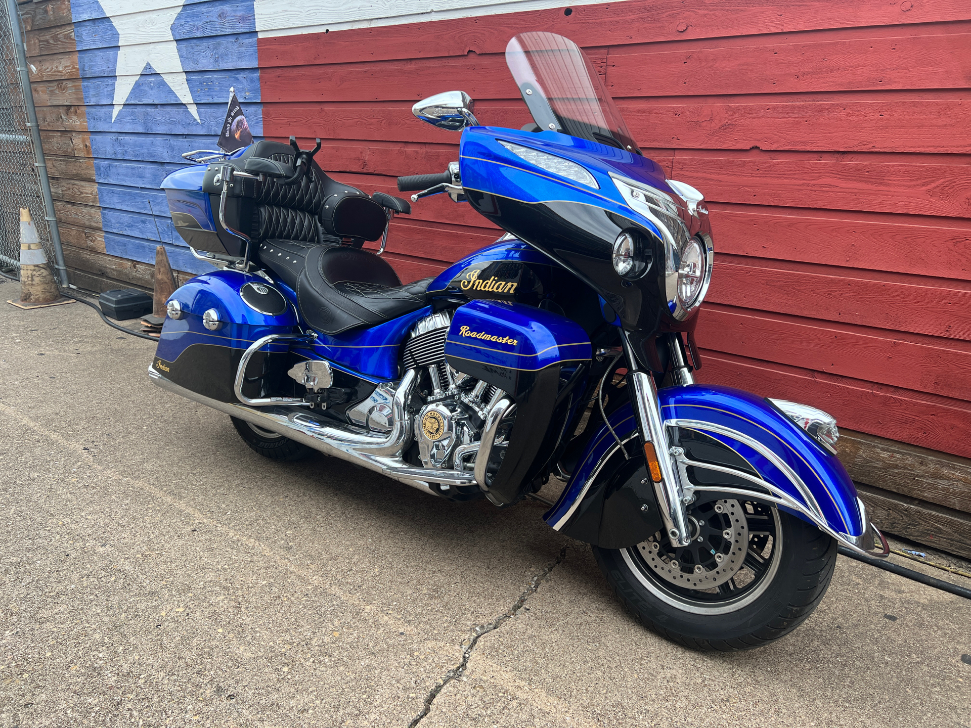 2018 Indian Motorcycle Roadmaster® Elite in Dallas, Texas - Photo 3
