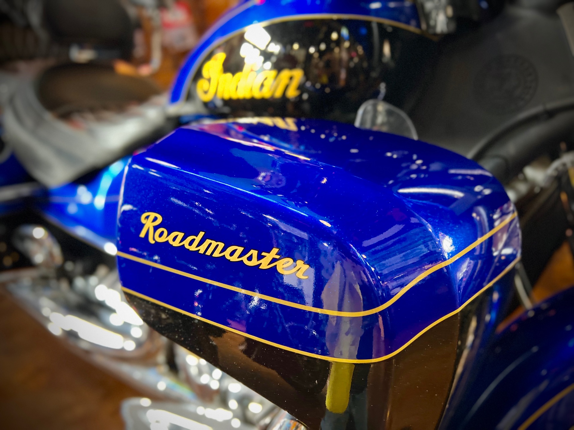 2018 Indian Motorcycle Roadmaster® Elite in Dallas, Texas - Photo 9