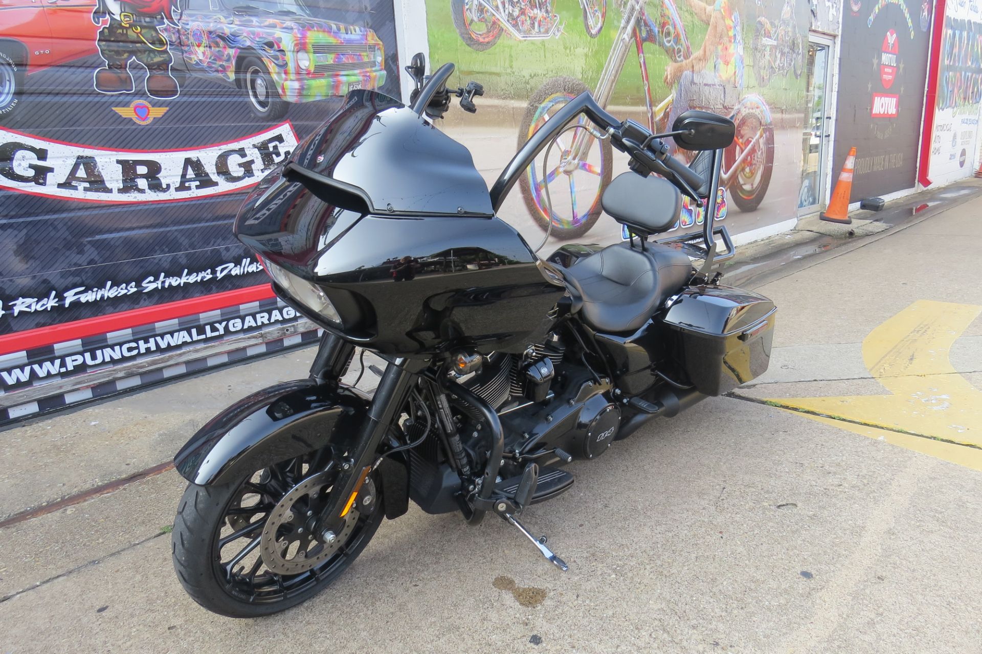 2019 Harley-Davidson Road Glide® Special in Dallas, Texas - Photo 9