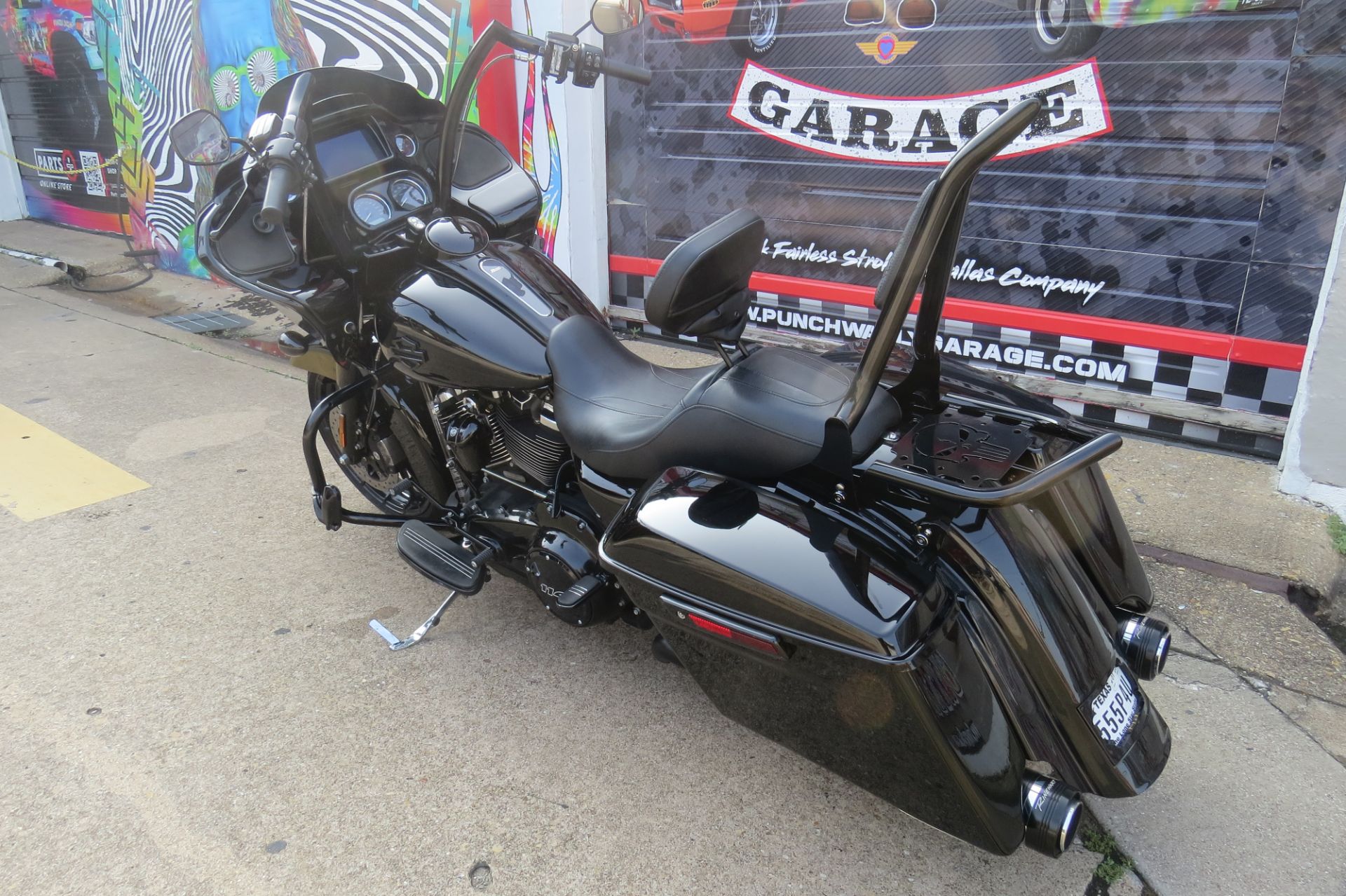 2019 Harley-Davidson Road Glide® Special in Dallas, Texas - Photo 10