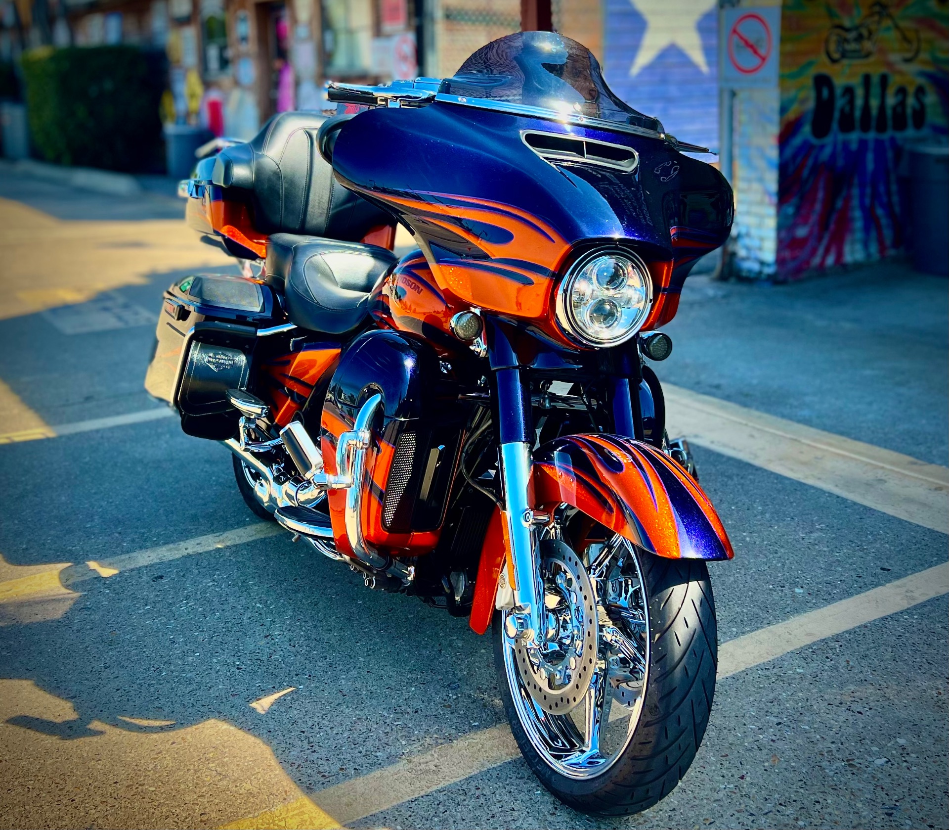 2015 Harley-Davidson CVO™ Street Glide® in Dallas, Texas - Photo 14