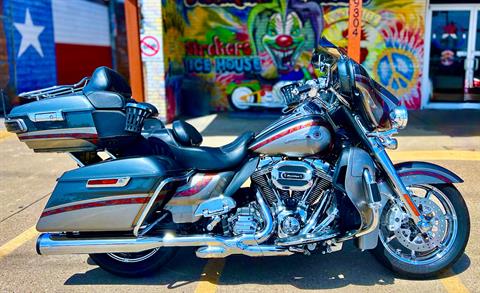 2016 Harley-Davidson CVO™ Limited in Dallas, Texas - Photo 1