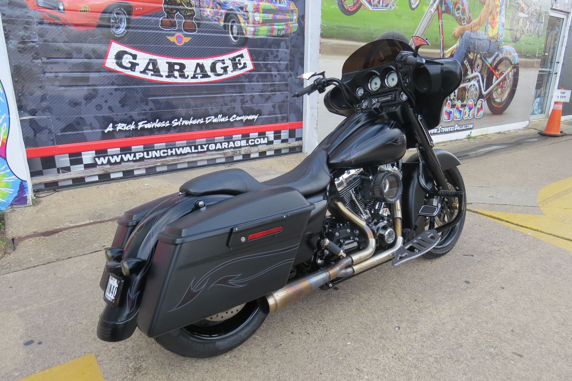 2010 Harley-Davidson Street Glide® in Dallas, Texas - Photo 3