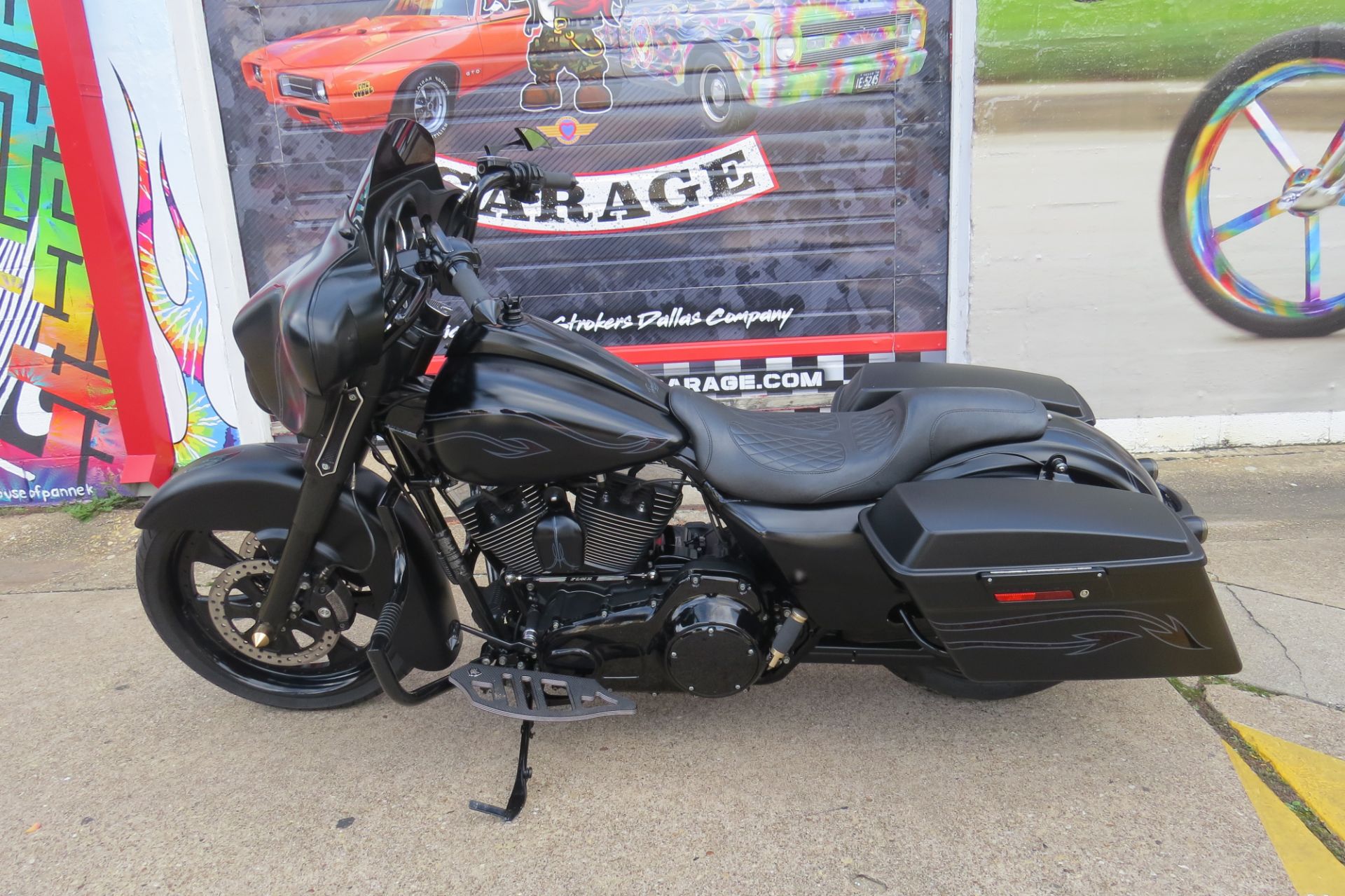 2010 Harley-Davidson Street Glide® in Dallas, Texas - Photo 10