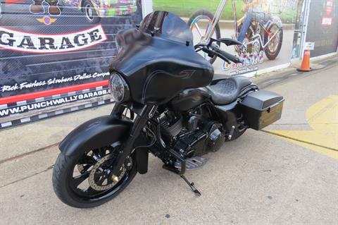 2010 Harley-Davidson Street Glide® in Dallas, Texas - Photo 11