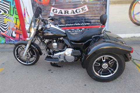2016 Harley-Davidson Freewheeler™ in Dallas, Texas - Photo 12
