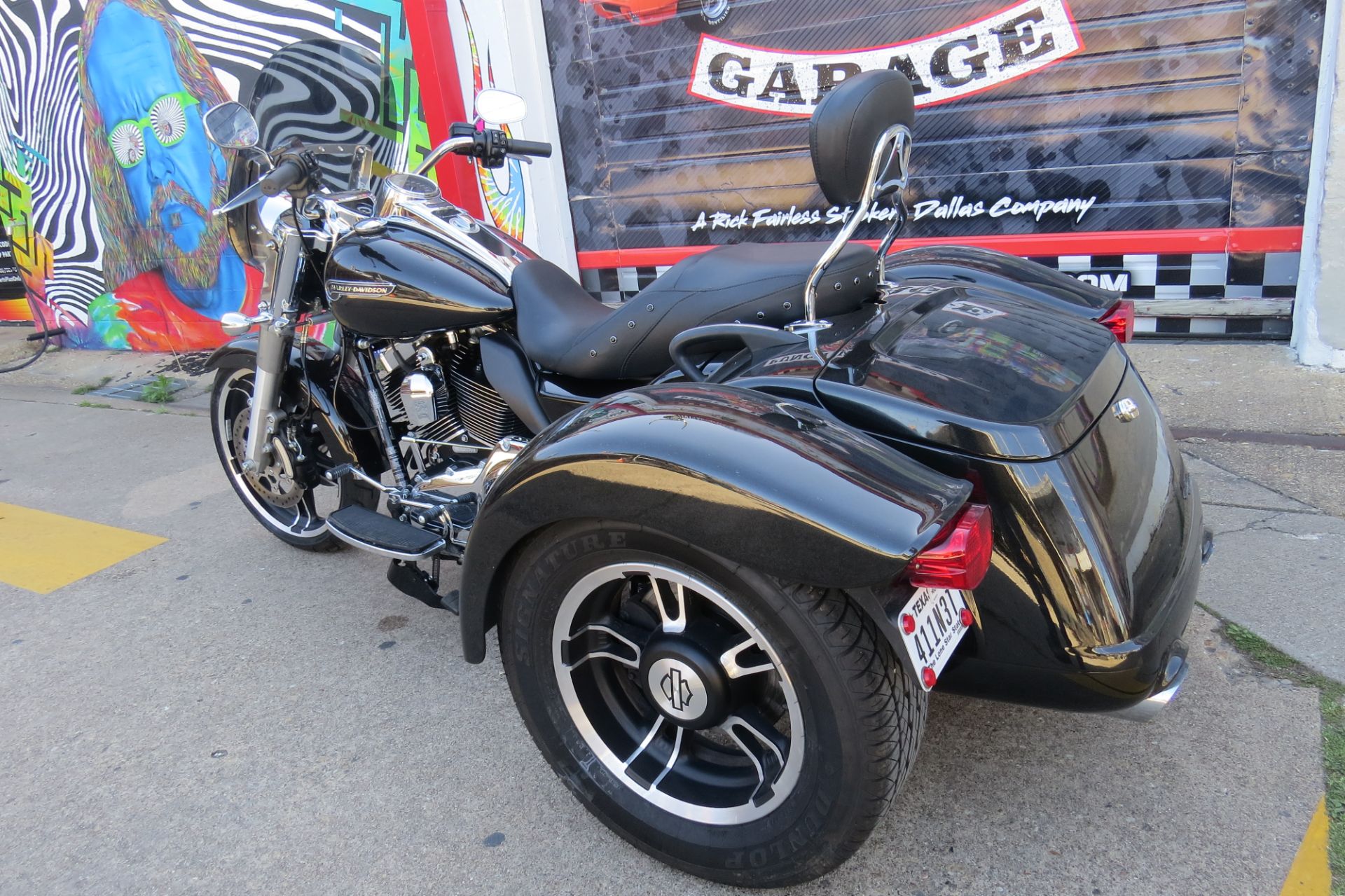 2016 Harley-Davidson Freewheeler™ in Dallas, Texas - Photo 15