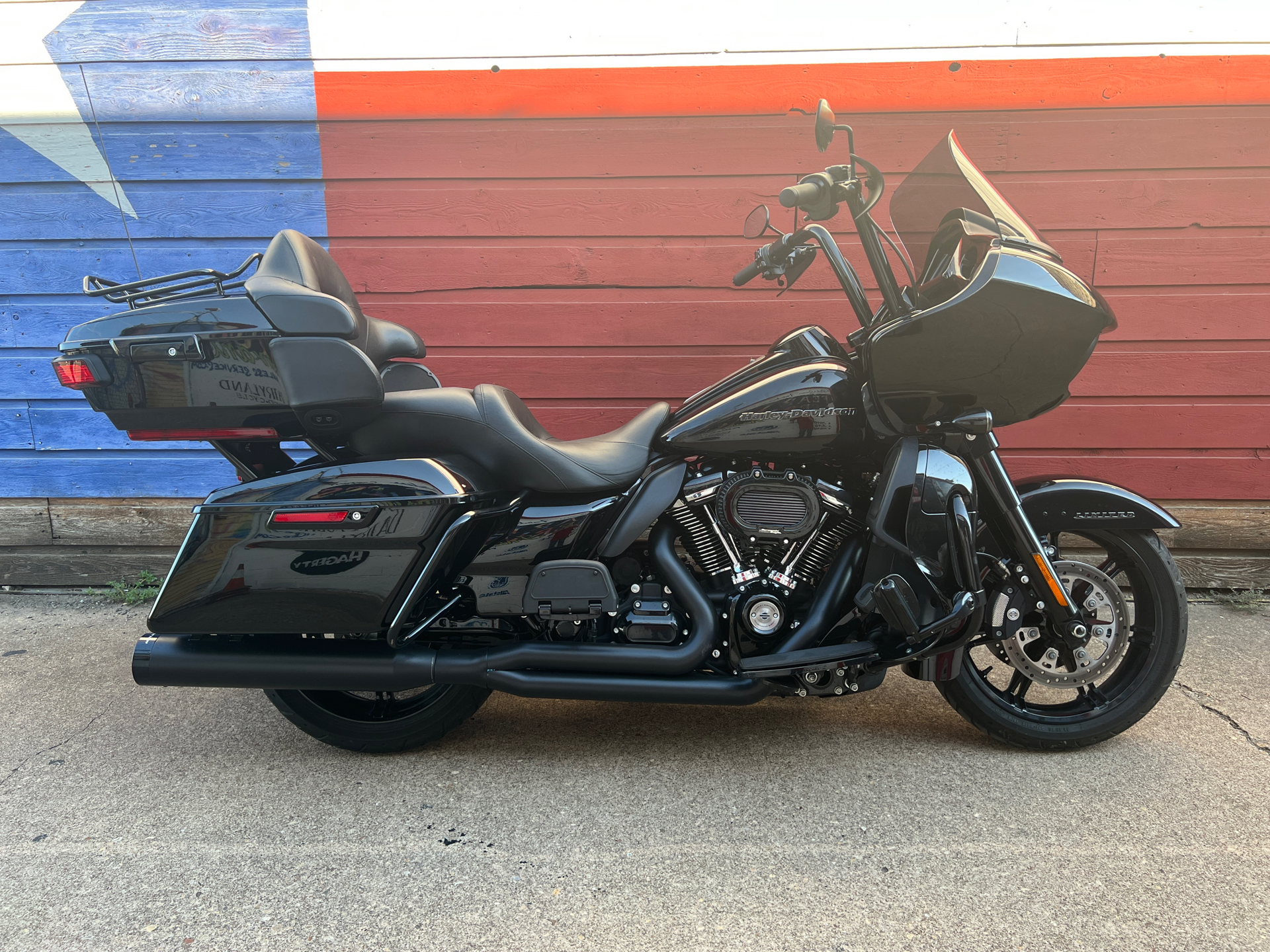 2021 Harley-Davidson Road Glide® Limited in Dallas, Texas - Photo 1