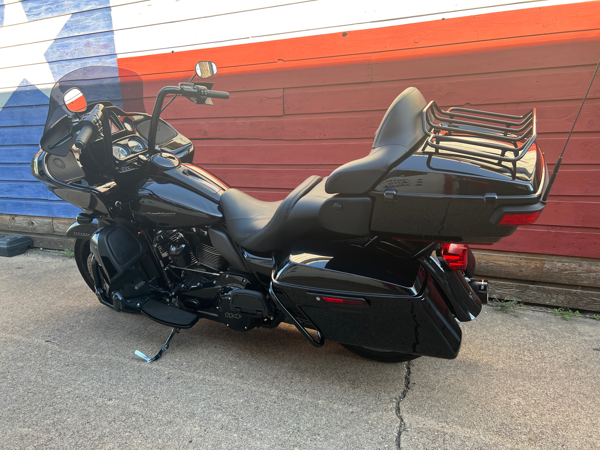 2021 Harley-Davidson Road Glide® Limited in Dallas, Texas - Photo 10