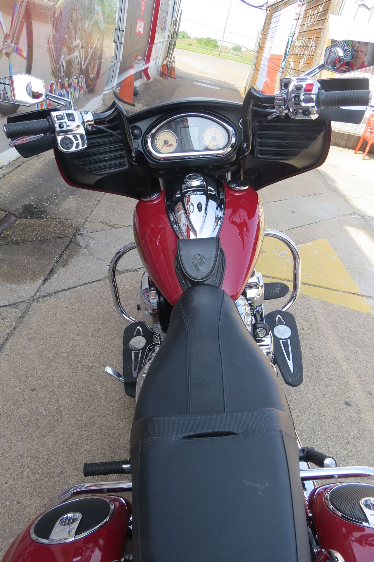 2014 Indian Motorcycle Chieftain™ in Dallas, Texas - Photo 6