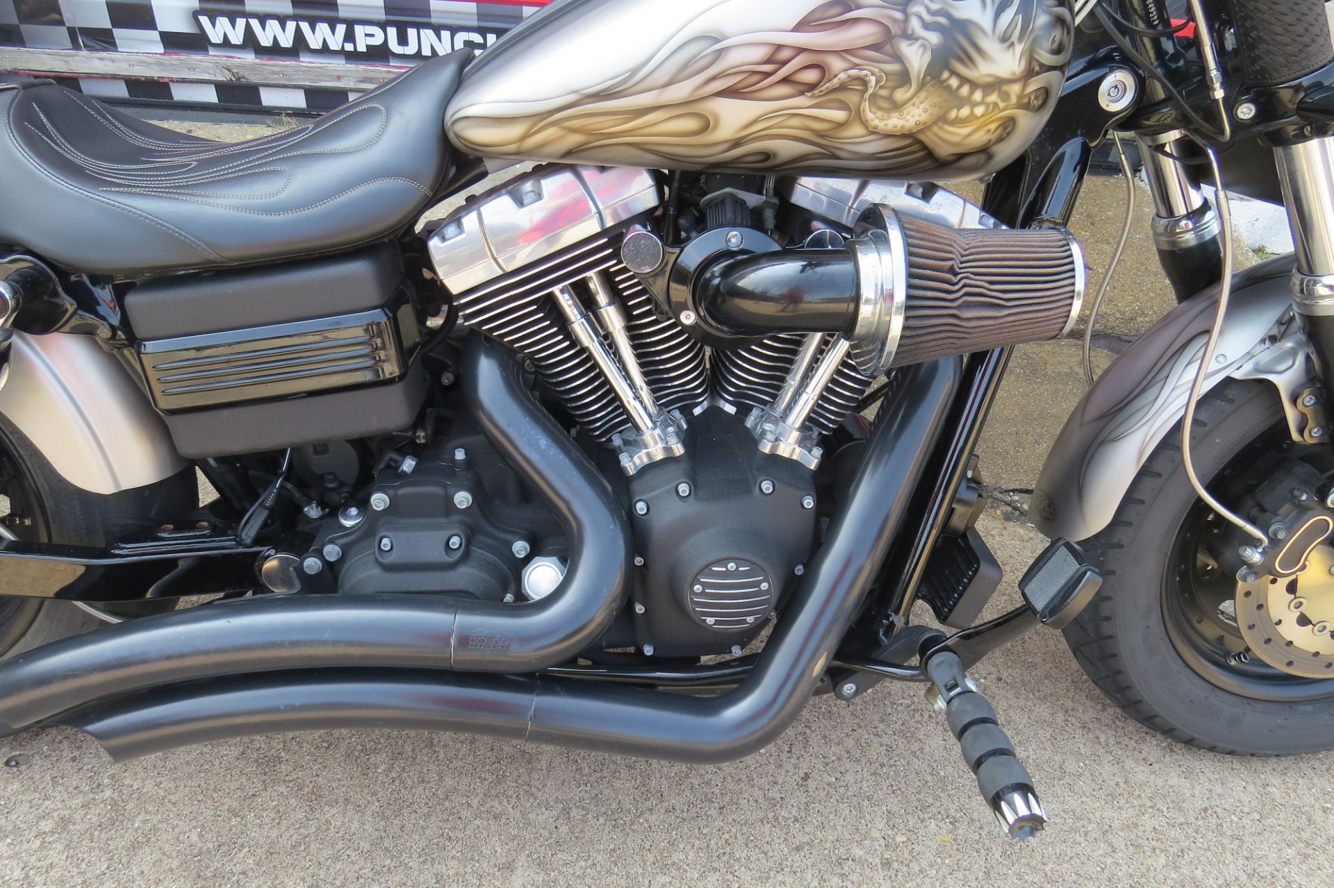2009 Harley-Davidson Dyna® Fat Bob® in Dallas, Texas - Photo 7