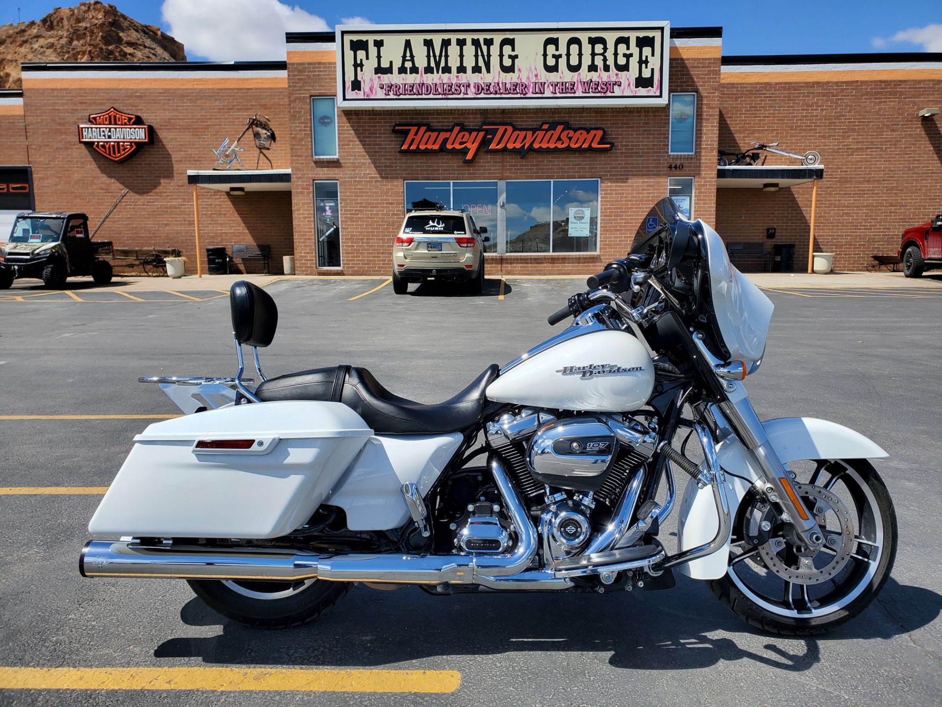 2017 Harley-Davidson Street Glide® Special in Green River, Wyoming - Photo 1