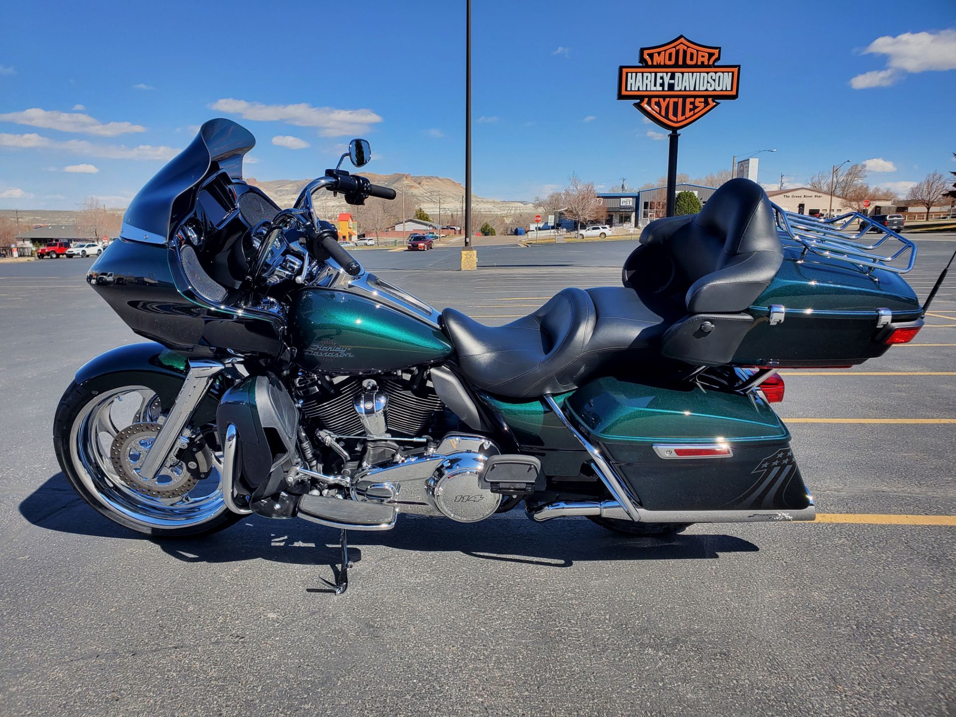 2021 Harley-Davidson Road Glide® Limited in Green River, Wyoming - Photo 8