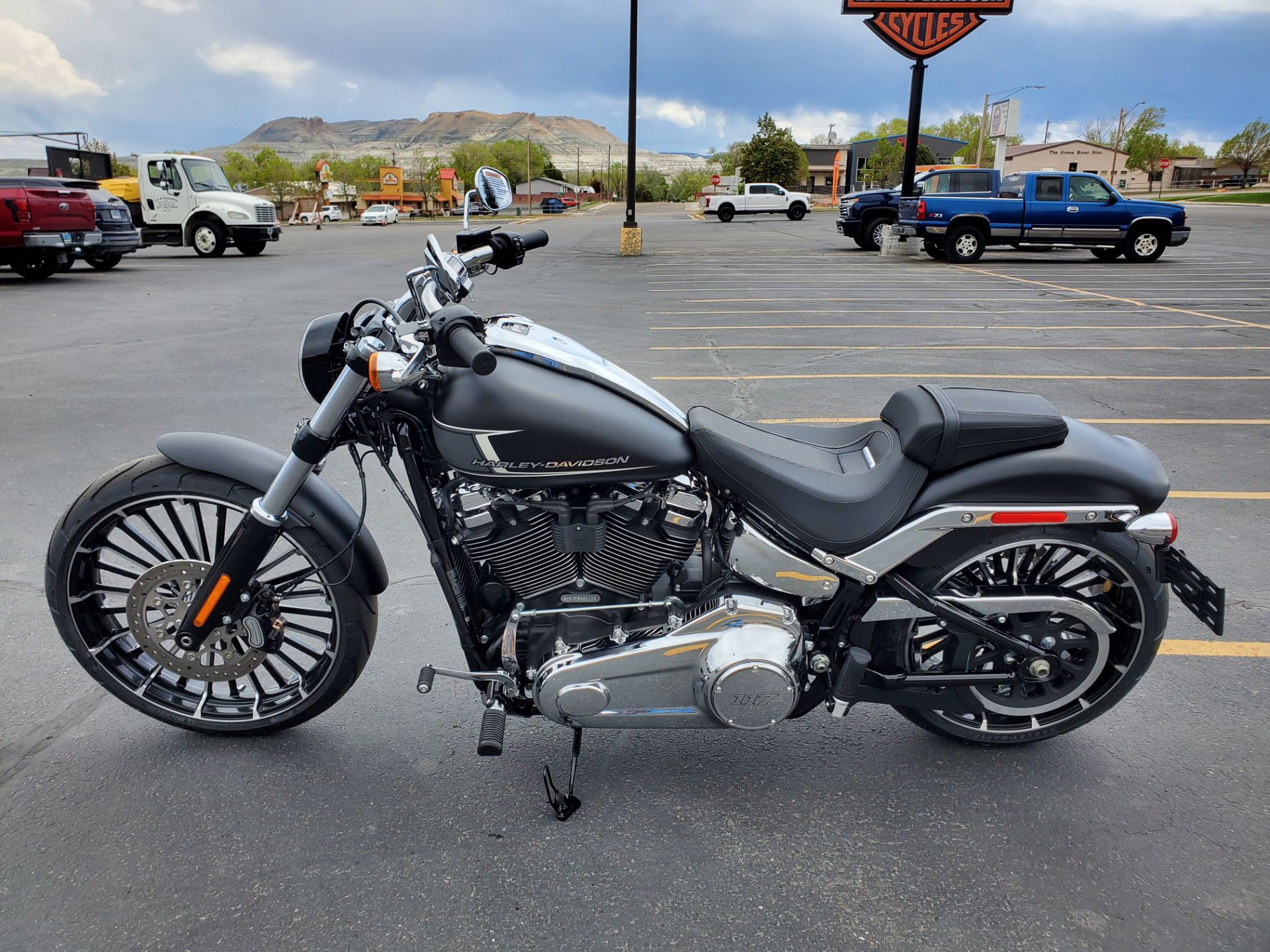 2023 Harley-Davidson Breakout® in Green River, Wyoming - Photo 5