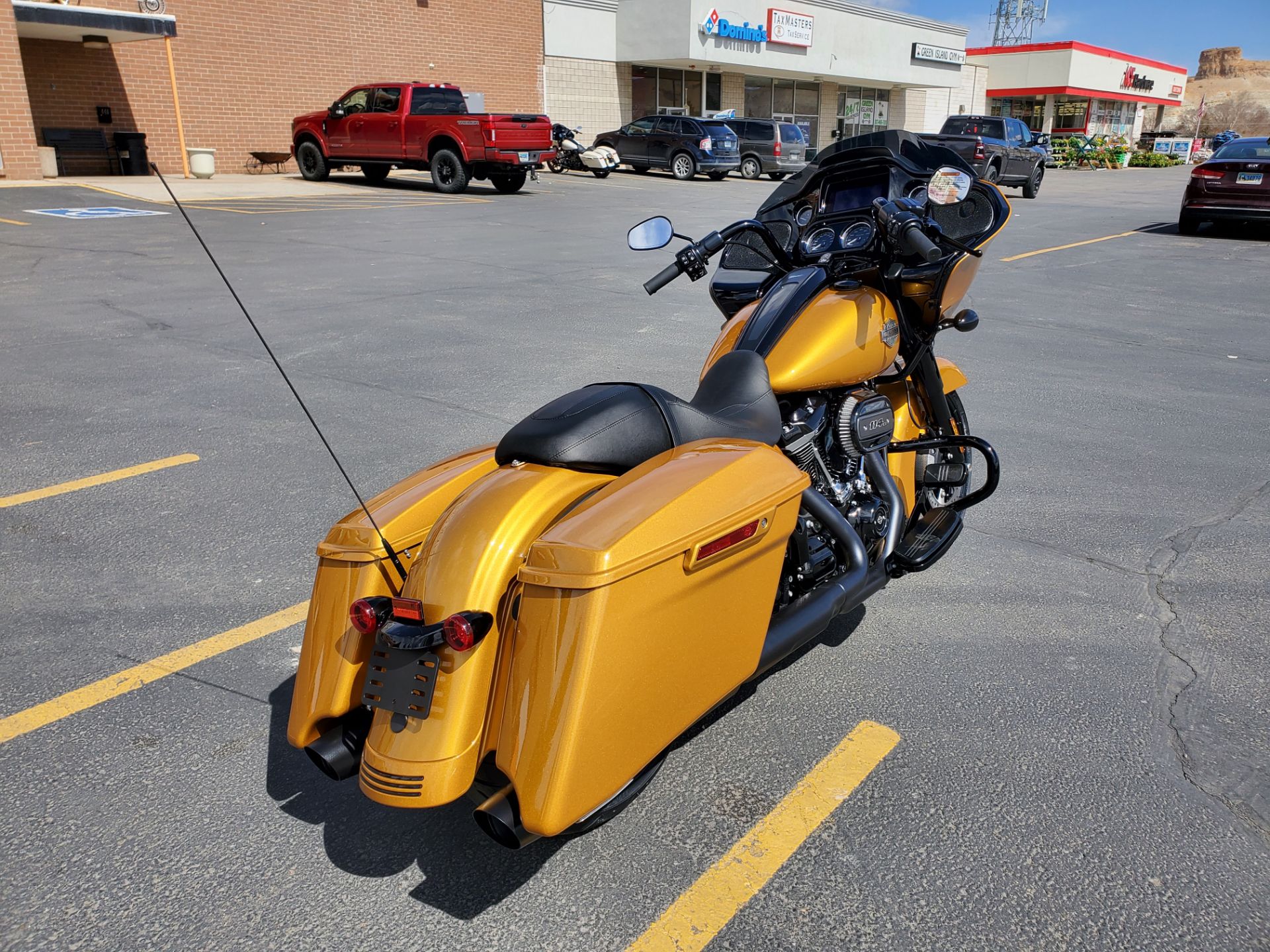 2023 Harley-Davidson Road Glide® Special in Green River, Wyoming - Photo 2