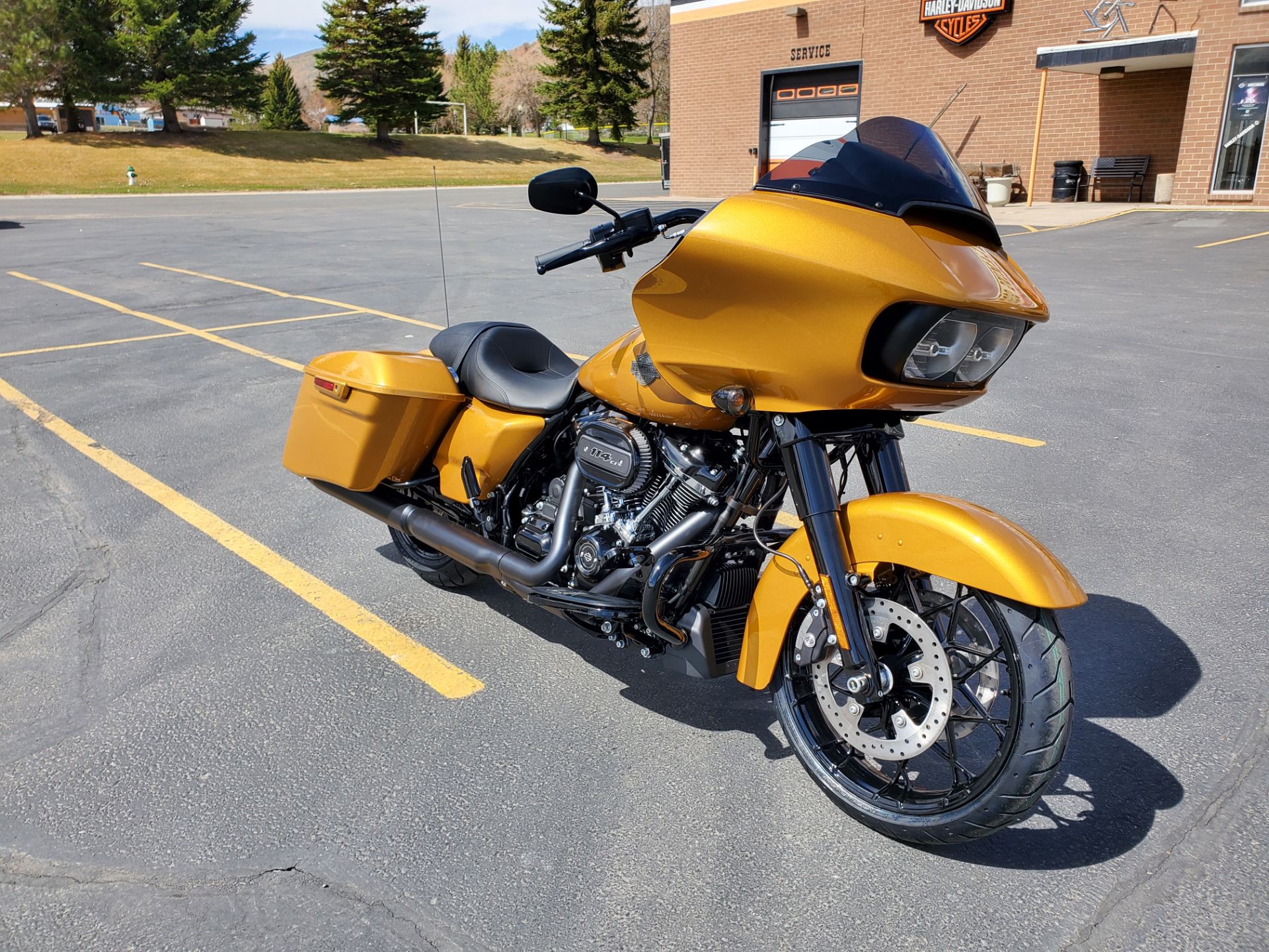 2023 Harley-Davidson Road Glide® Special in Green River, Wyoming - Photo 8