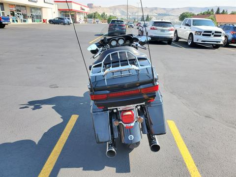 2013 Harley-Davidson CVO™ Ultra Classic® Electra Glide® 110th Anniversary Edition in Green River, Wyoming - Photo 3
