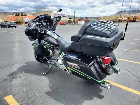 2006 Harley-Davidson CVO™ Screamin' Eagle® Ultra Classic® Electra Glide® in Green River, Wyoming - Photo 4