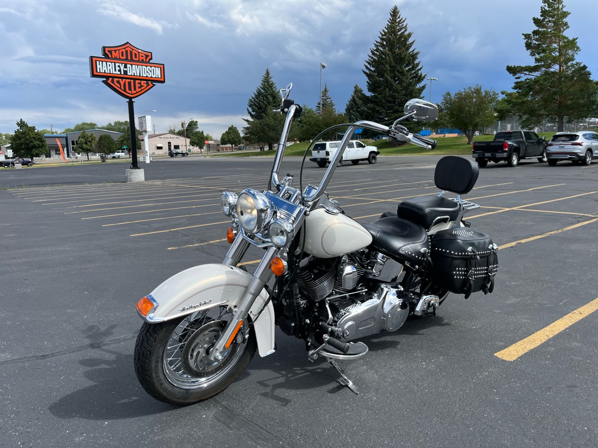 2014 Harley-Davidson Heritage Softail® Classic in Green River, Wyoming - Photo 6