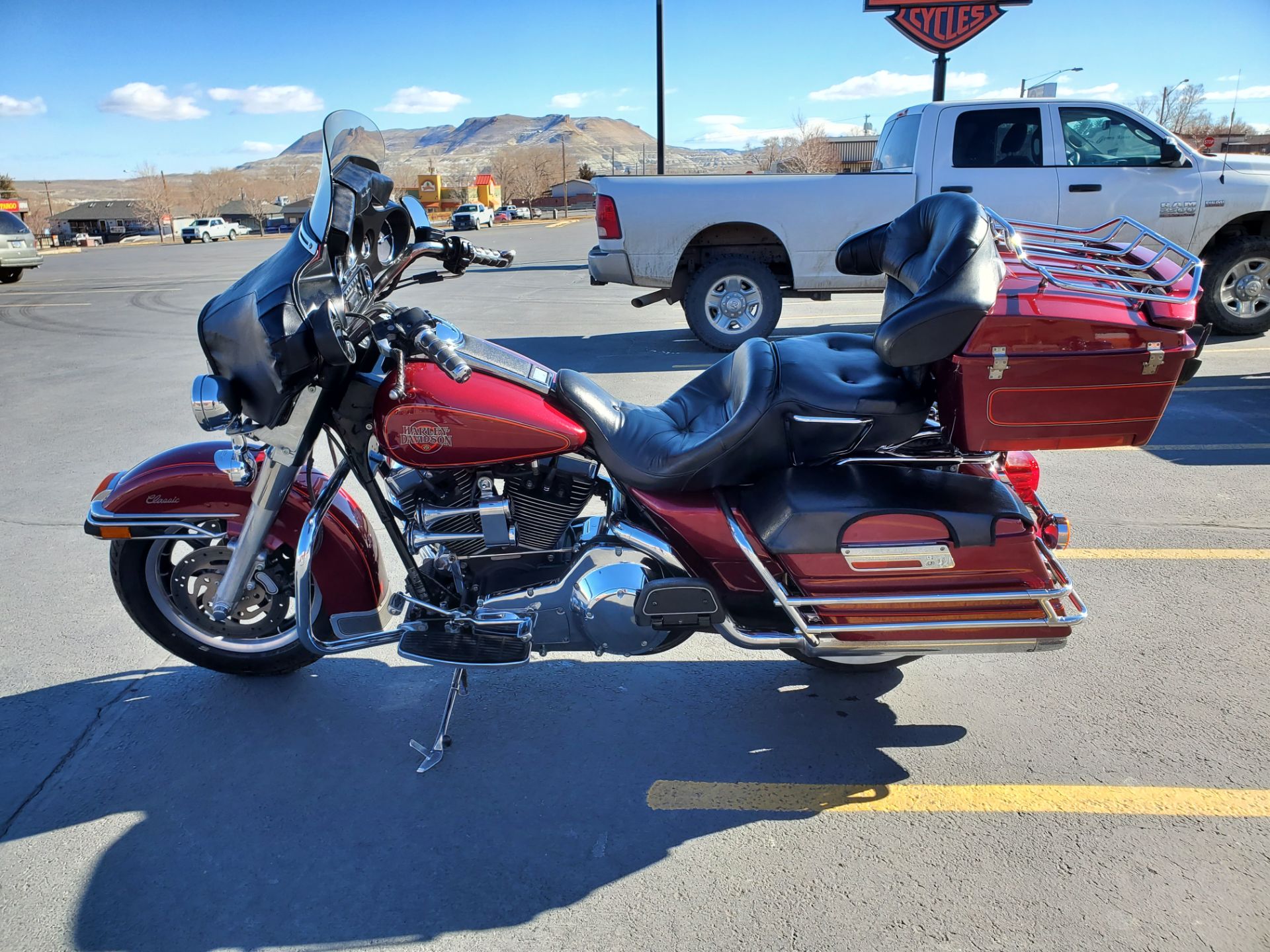2002 Harley-Davidson FLHTC/FLHTCI Electra Glide® Classic in Green River, Wyoming - Photo 5