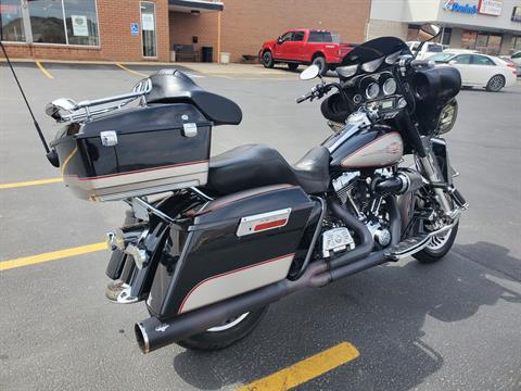 2009 Harley-Davidson Electra Glide® Classic in Green River, Wyoming - Photo 2