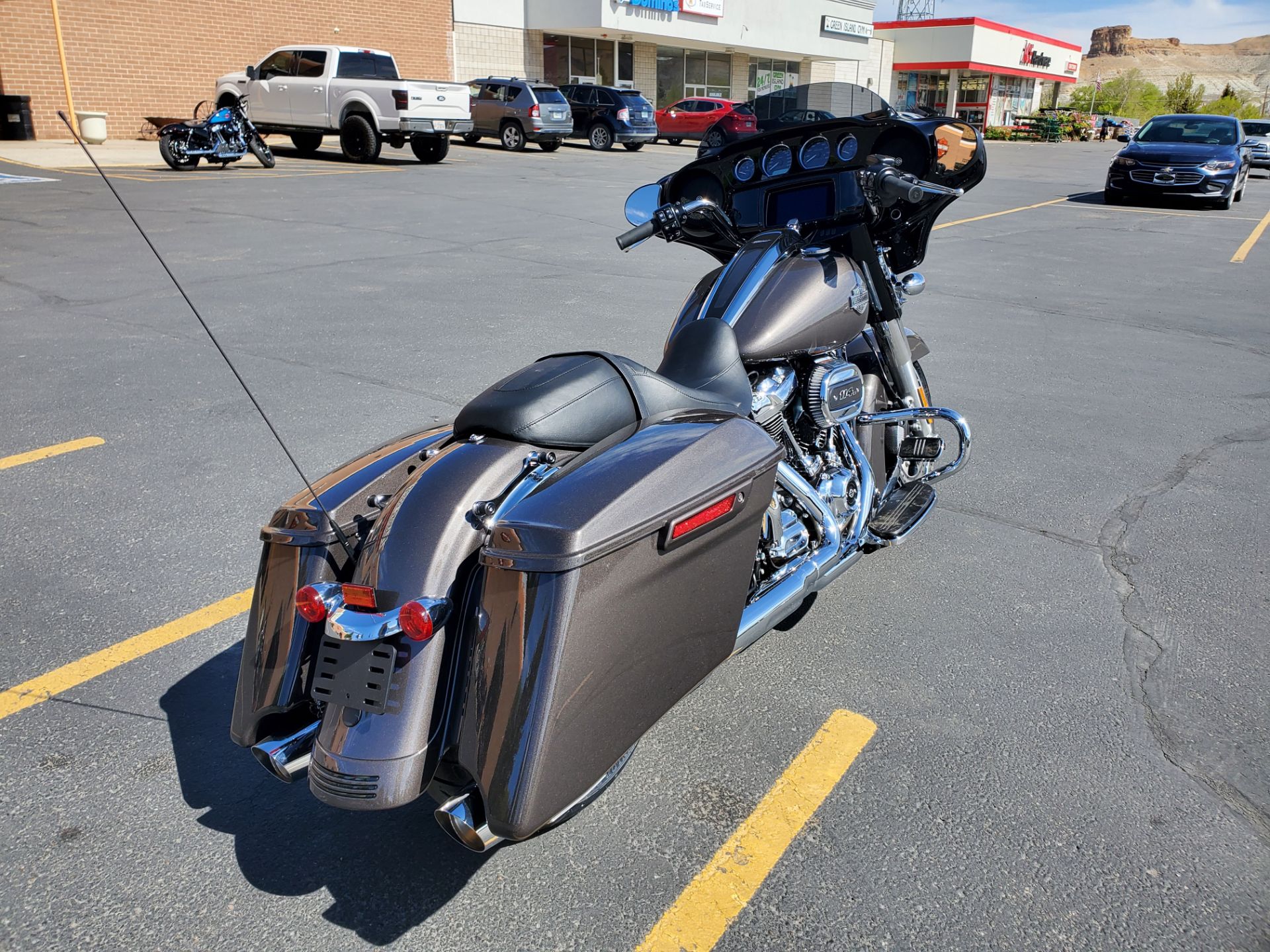 2023 Harley-Davidson Street Glide® Special in Green River, Wyoming - Photo 2