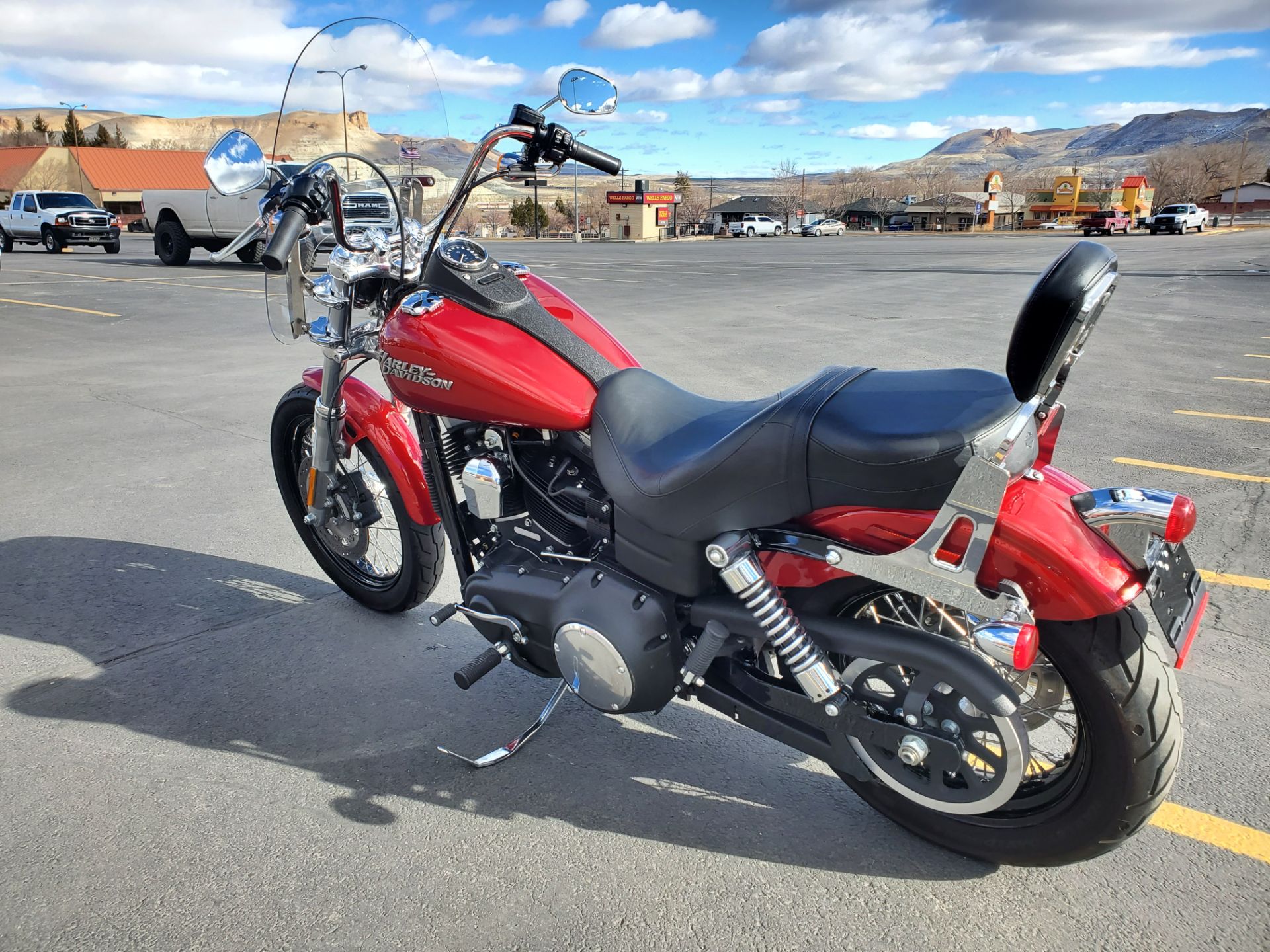 2012 Harley-Davidson Dyna® Street Bob® in Green River, Wyoming - Photo 4