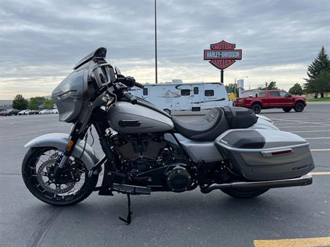 2023 Harley-Davidson CVO™ Street Glide® in Green River, Wyoming - Photo 5