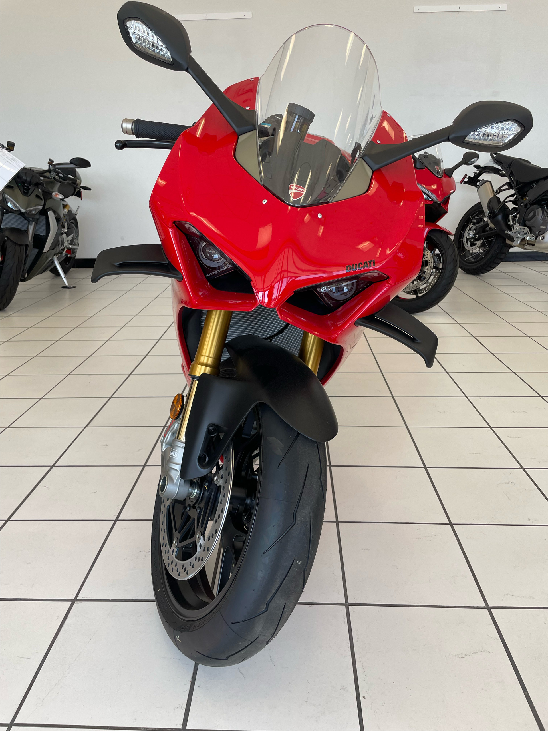 2024 Ducati Panigale V4 S in Albuquerque, New Mexico - Photo 15