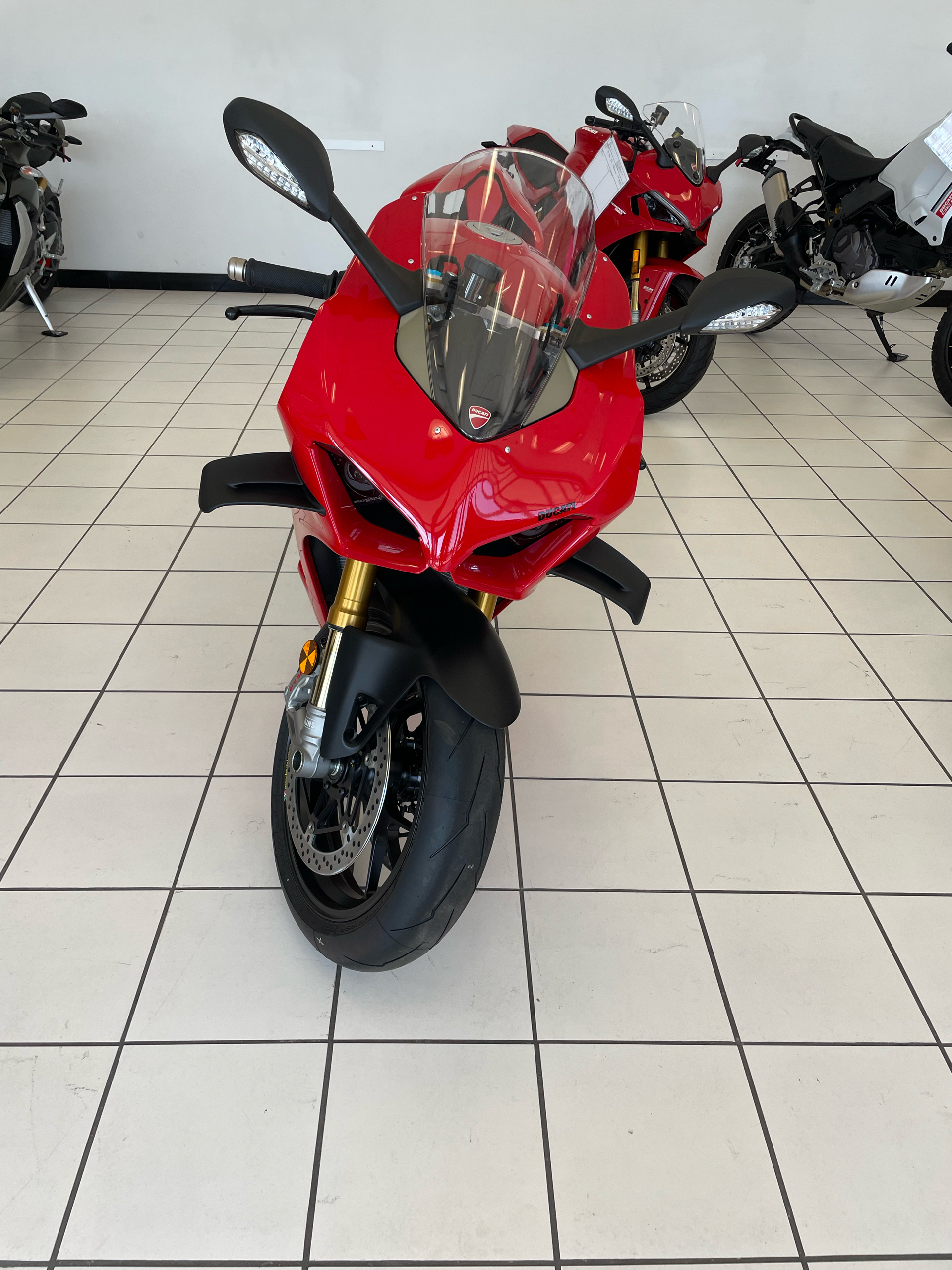 2024 Ducati Panigale V4 S in Albuquerque, New Mexico - Photo 14