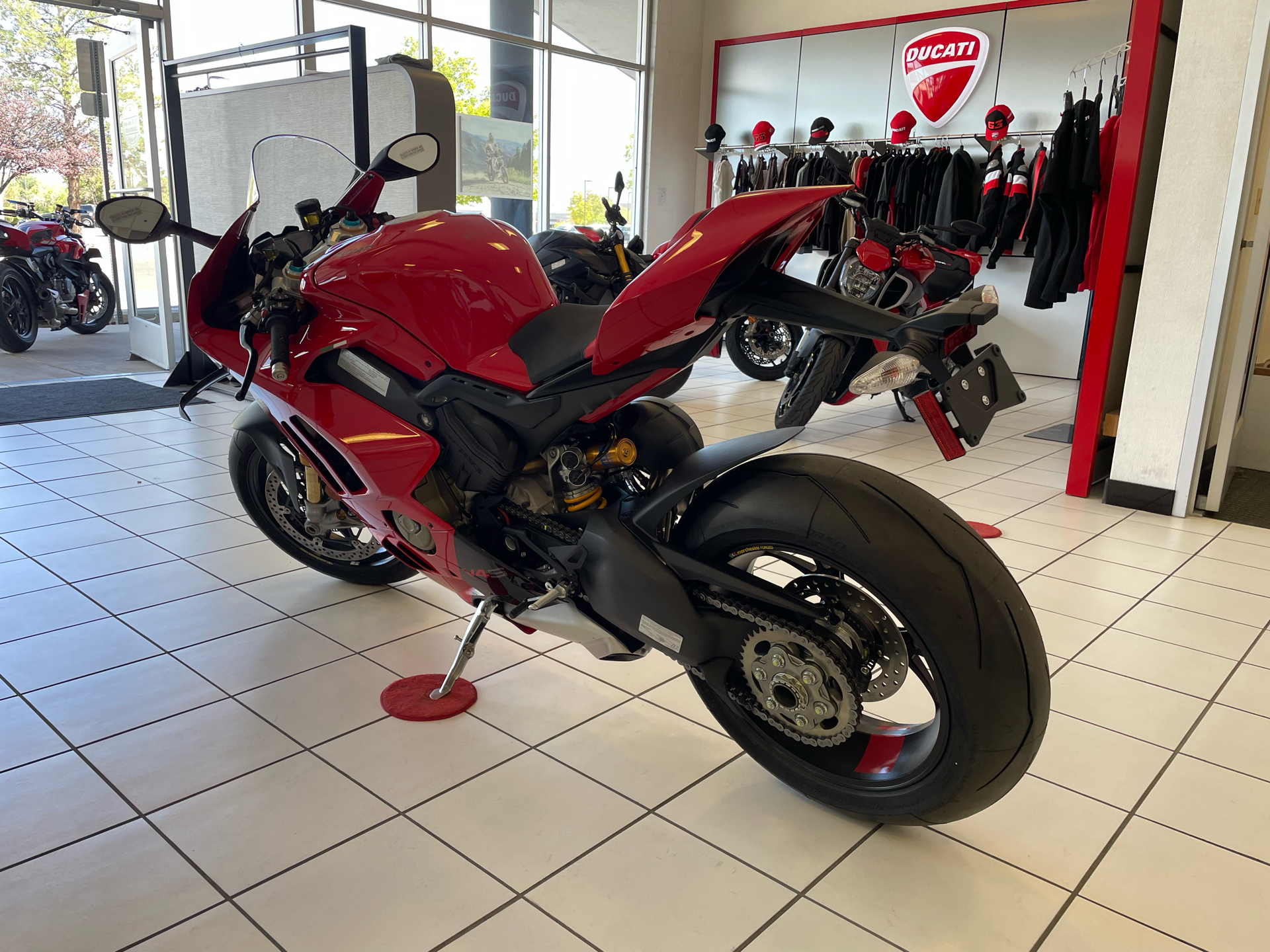 2024 Ducati Panigale V4 S in Albuquerque, New Mexico - Photo 5