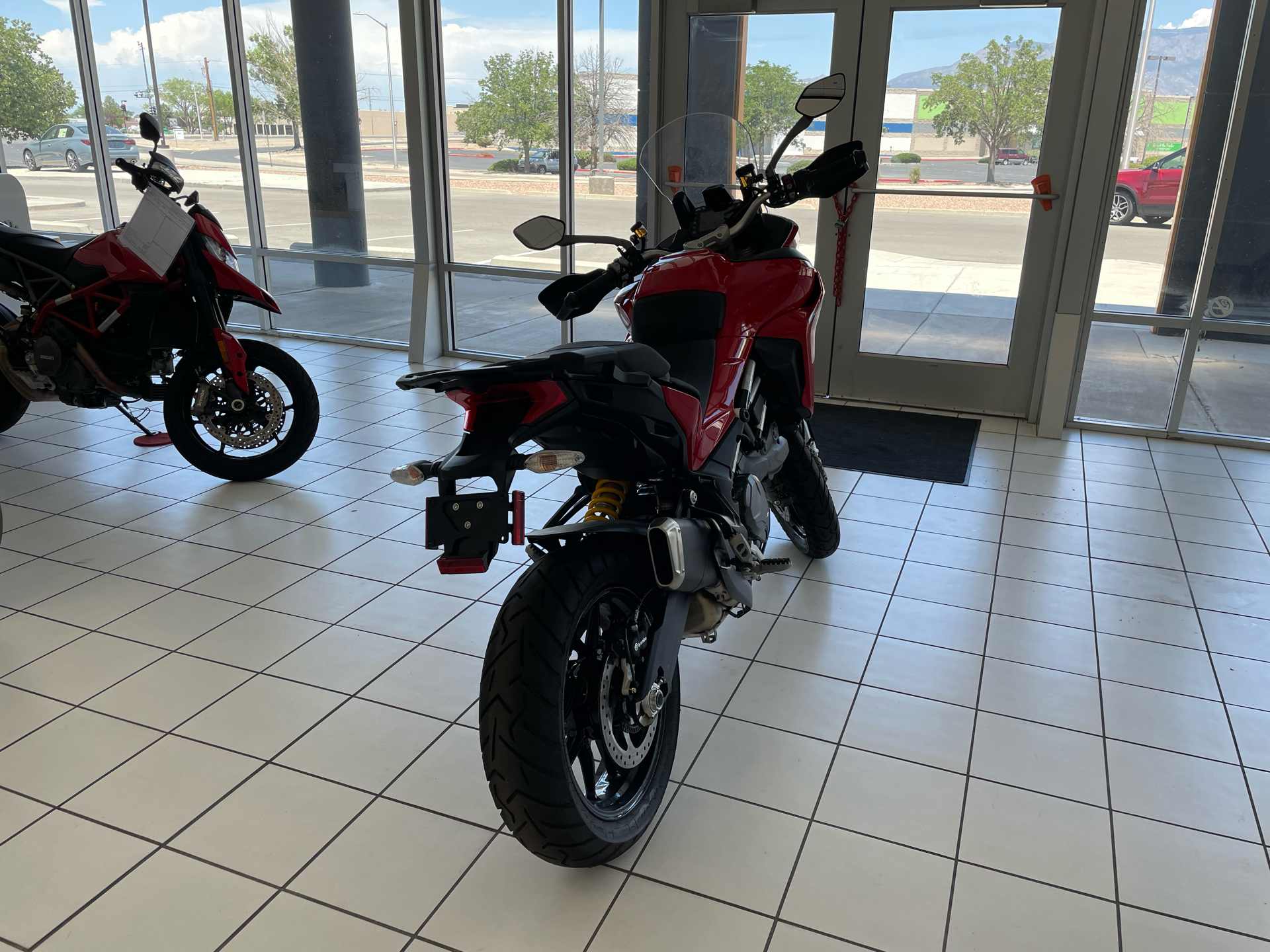 2023 Ducati Multistrada V2 S in Albuquerque, New Mexico - Photo 19