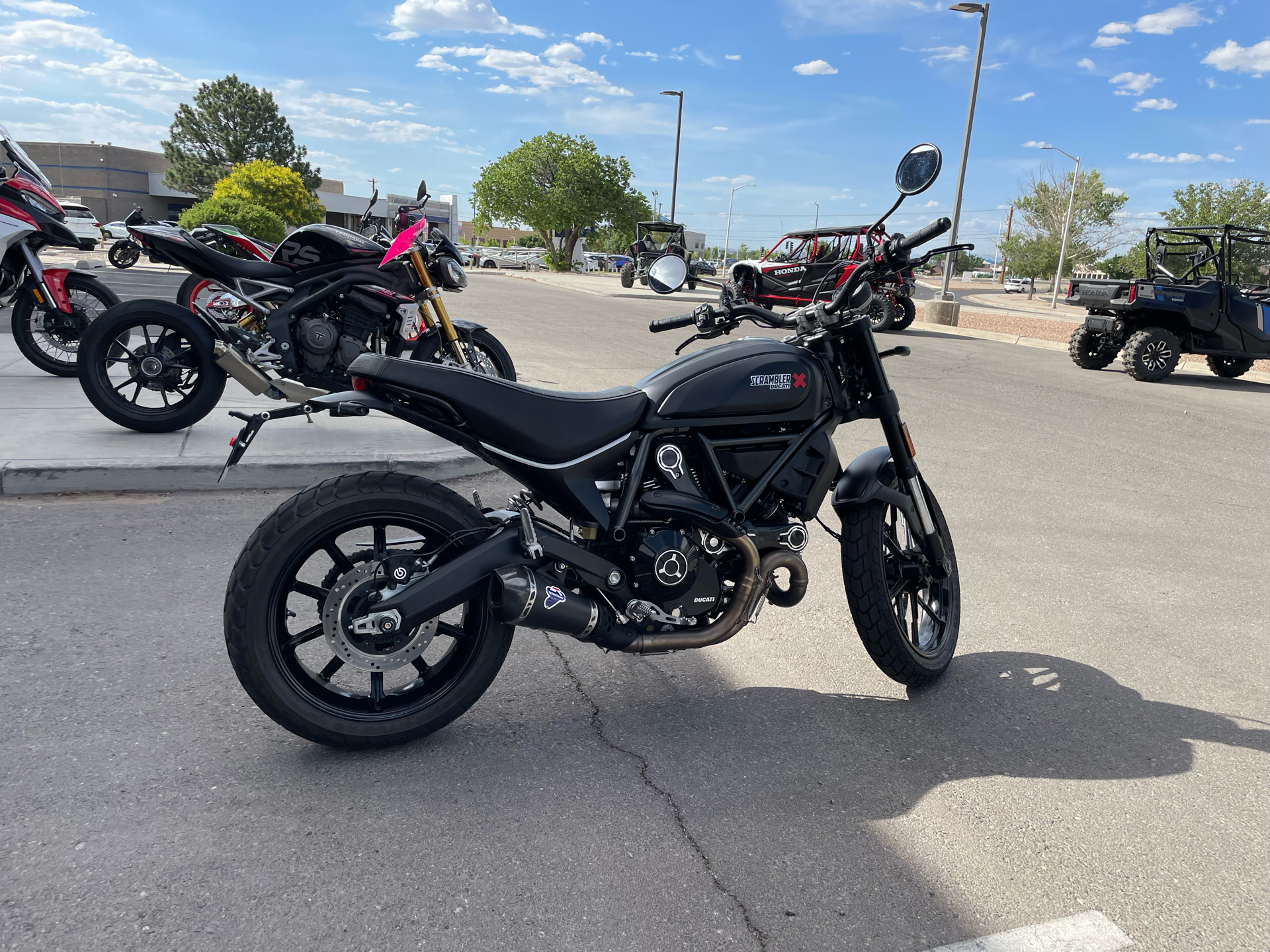2020 Ducati Scrambler Icon Dark in Albuquerque, New Mexico - Photo 4