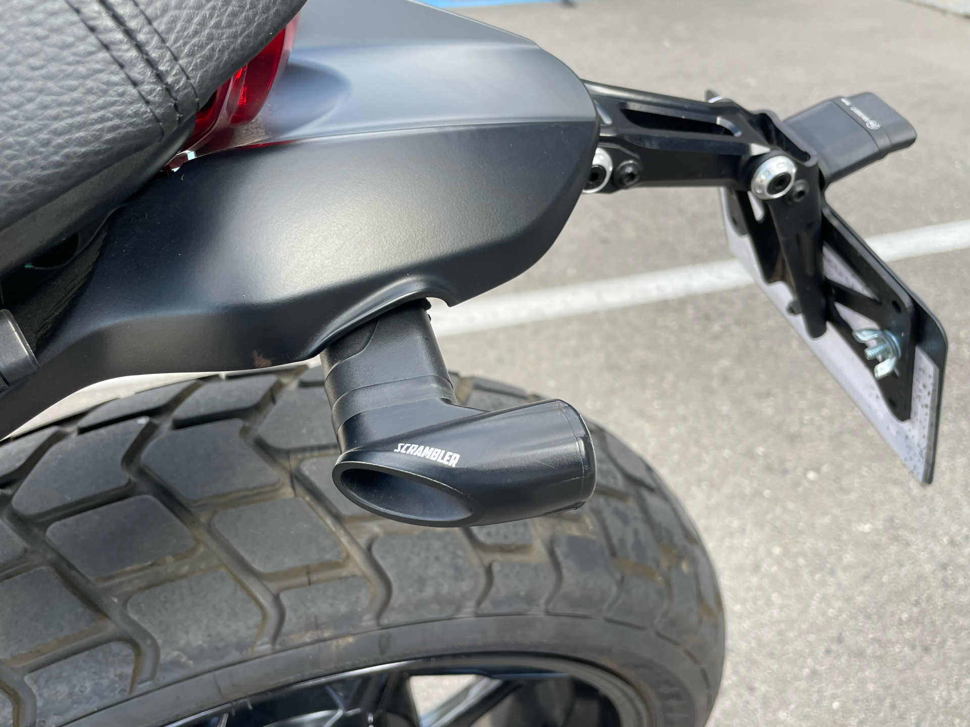 2020 Ducati Scrambler Icon Dark in Albuquerque, New Mexico - Photo 15